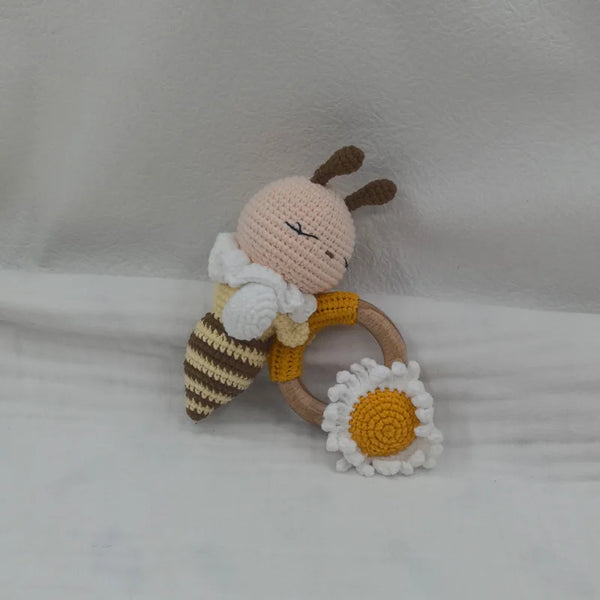 Baby Security Blanket Towel Feeding Bib Soft Towel Cotton Burping Cloth Infant Shower Gift Knitted Lovely Animal Rattle Sleep To