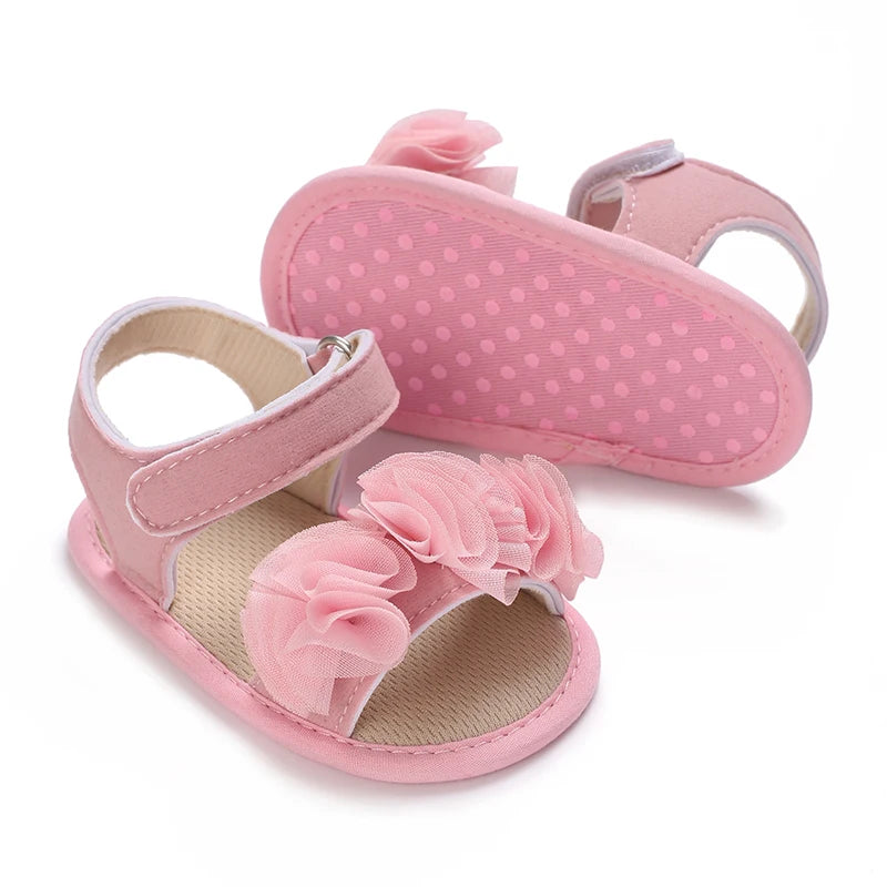 2025 Baby Girls Sandals Soft Sole Summer Infant Wedding Dress Flat Shoes Beach Sandal Newborn Crib Shoes First Walkers