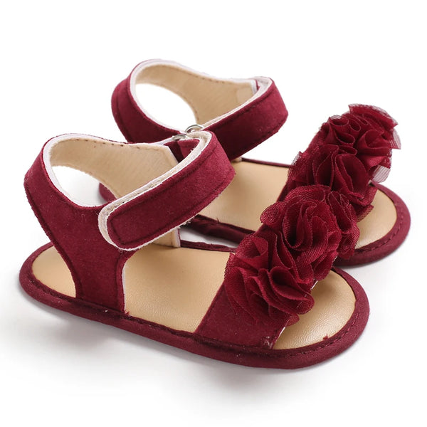 2025 Baby Girls Sandals Soft Sole Summer Infant Wedding Dress Flat Shoes Beach Sandal Newborn Crib Shoes First Walkers
